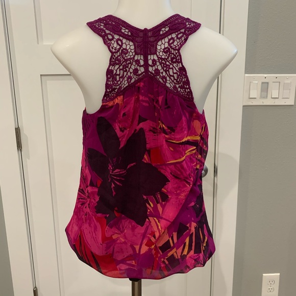 Express Crocheted Tank - Picture 1 of 5